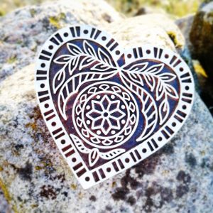 04. Indiska trästämplar Hjärta