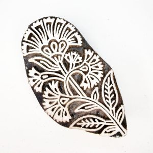 35. Indiska trästämplar Blomma Liten
